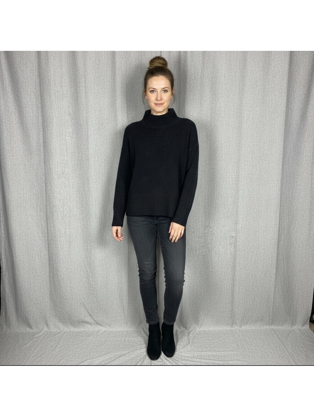 & Other Stories Paris Atelier Black mockneck Sweater Size US S